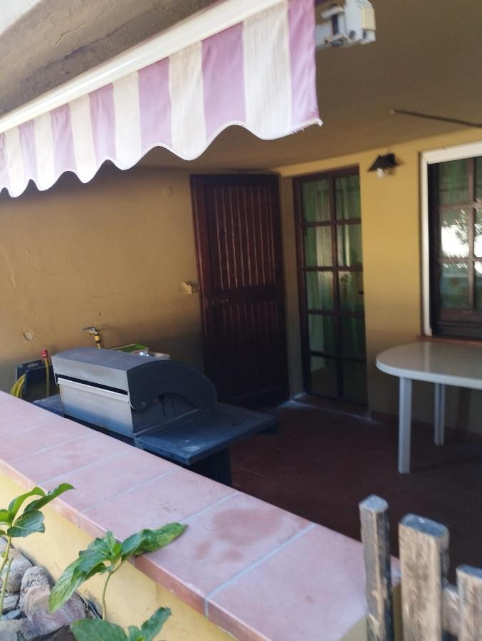 Casa Vacanze Cettina Home 3 Mt 50 Dal Mare Terra Mala Exterior foto